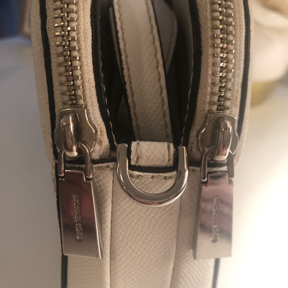 SOLDⓂ️ - Picture 3 of 13